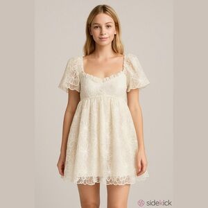 Arula Size X-XL mini floral embroidered dress